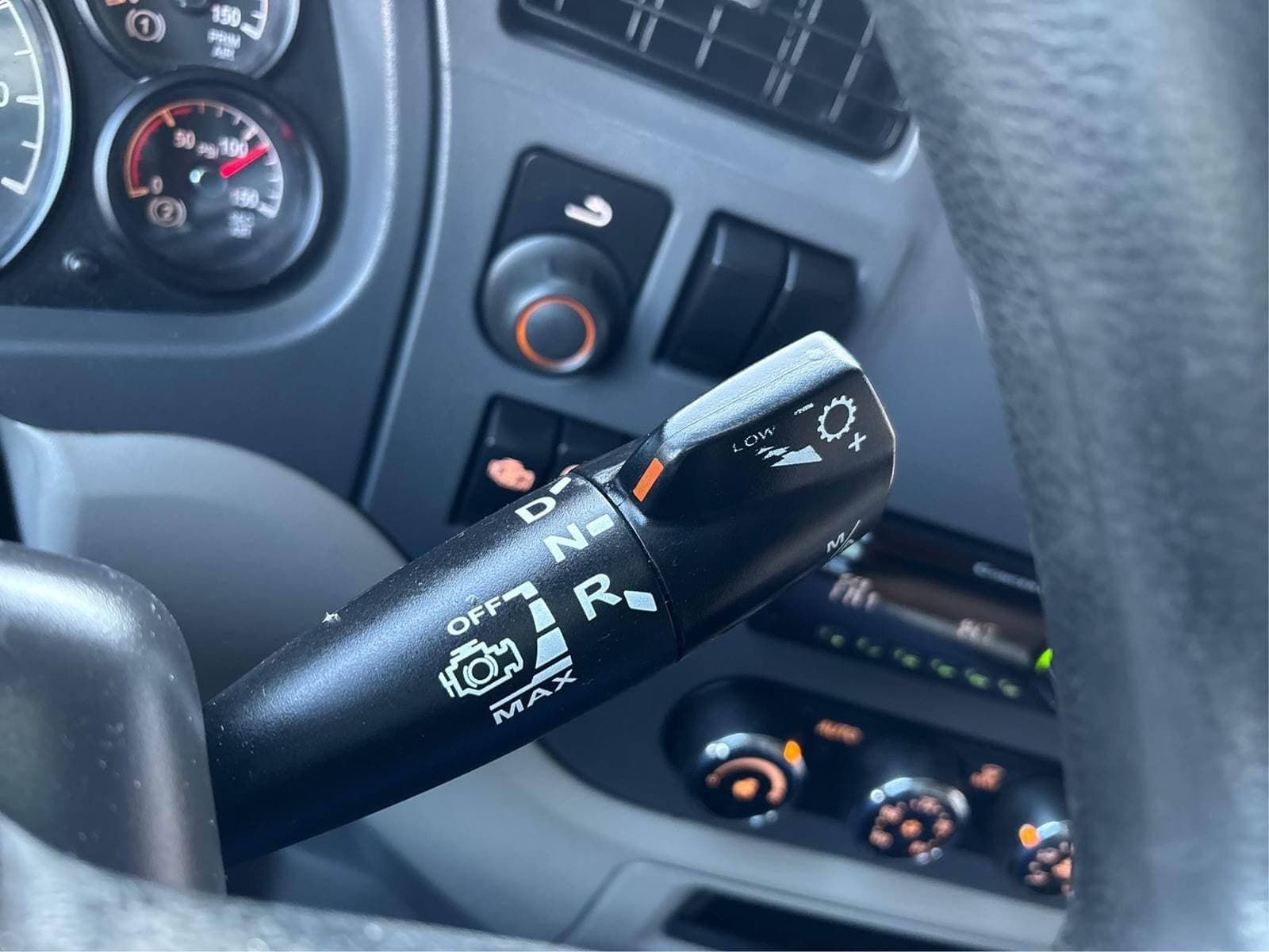 2021 Peterbilt 579 image 8