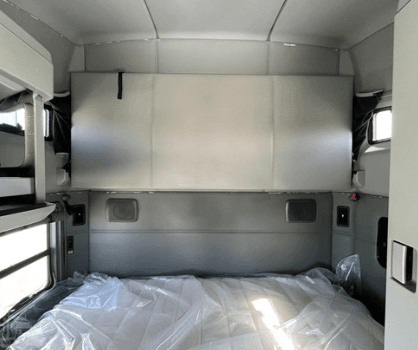 2022 Kenworth T680 image 8