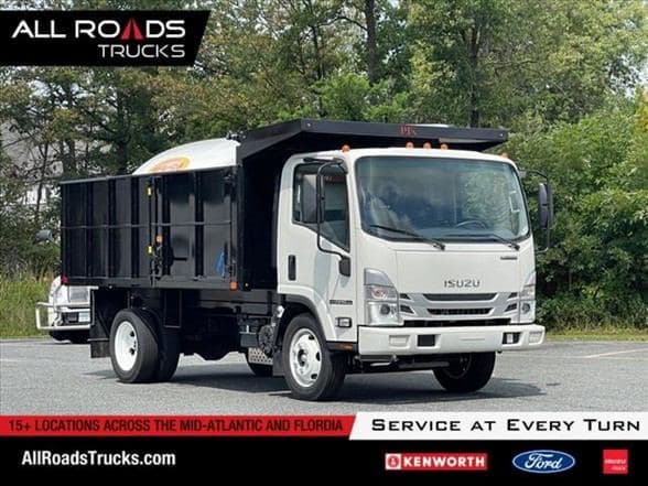 2024 Isuzu NPR HD image 8