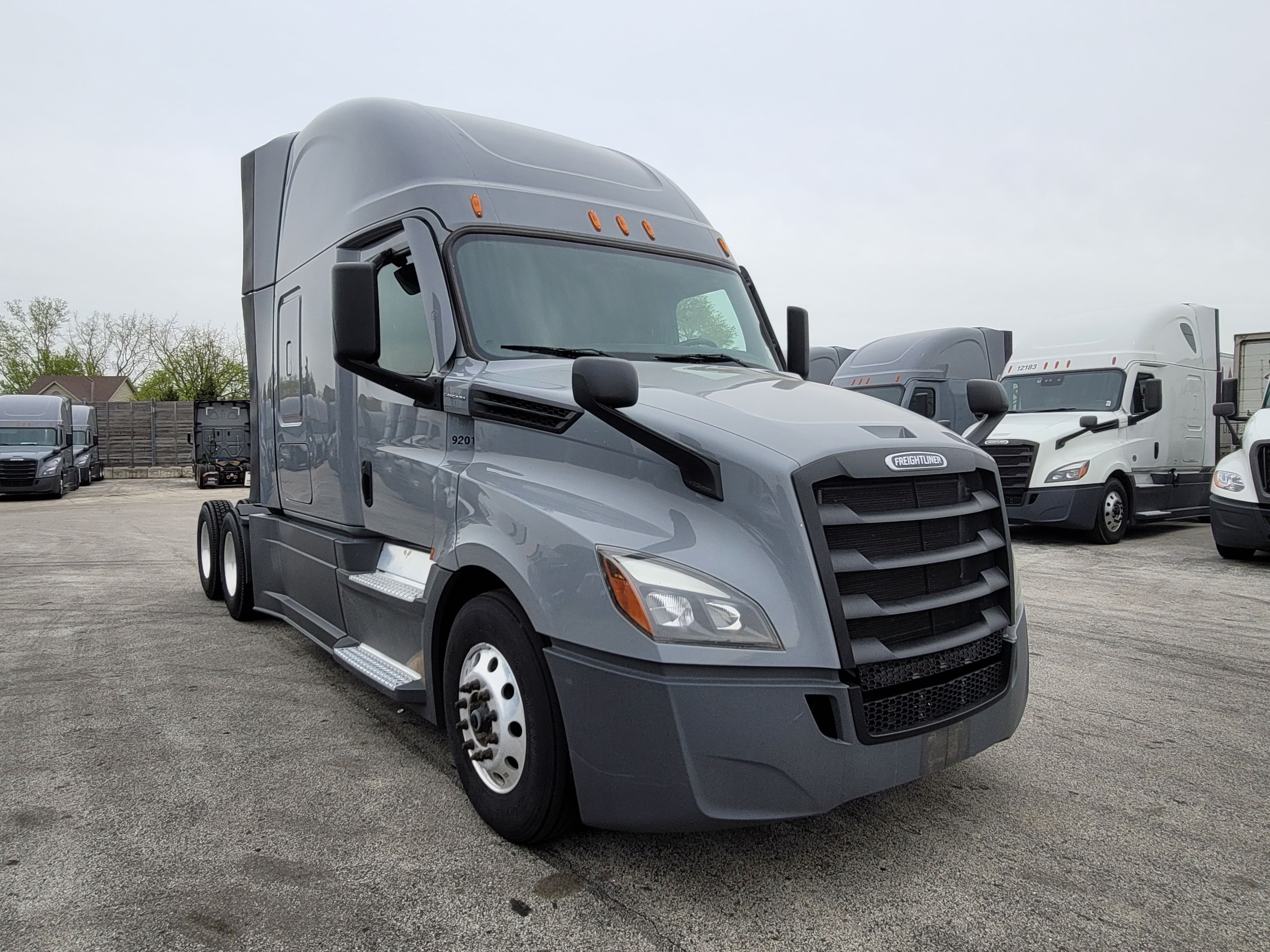 2022 Freightliner Cascadia 126 image 5