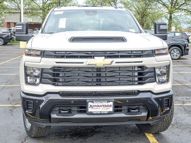 2026 Chevrolet Silverado 2500HD Custom image 5