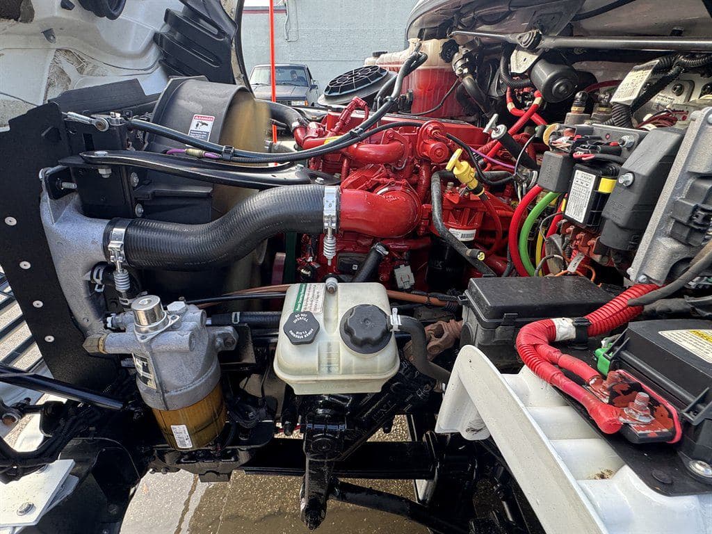2018 Freightliner M2-106 image 45