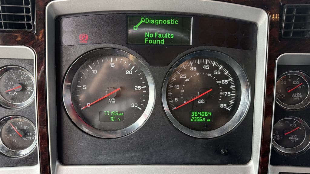 Used 2023 KENWORTH W900L image 20