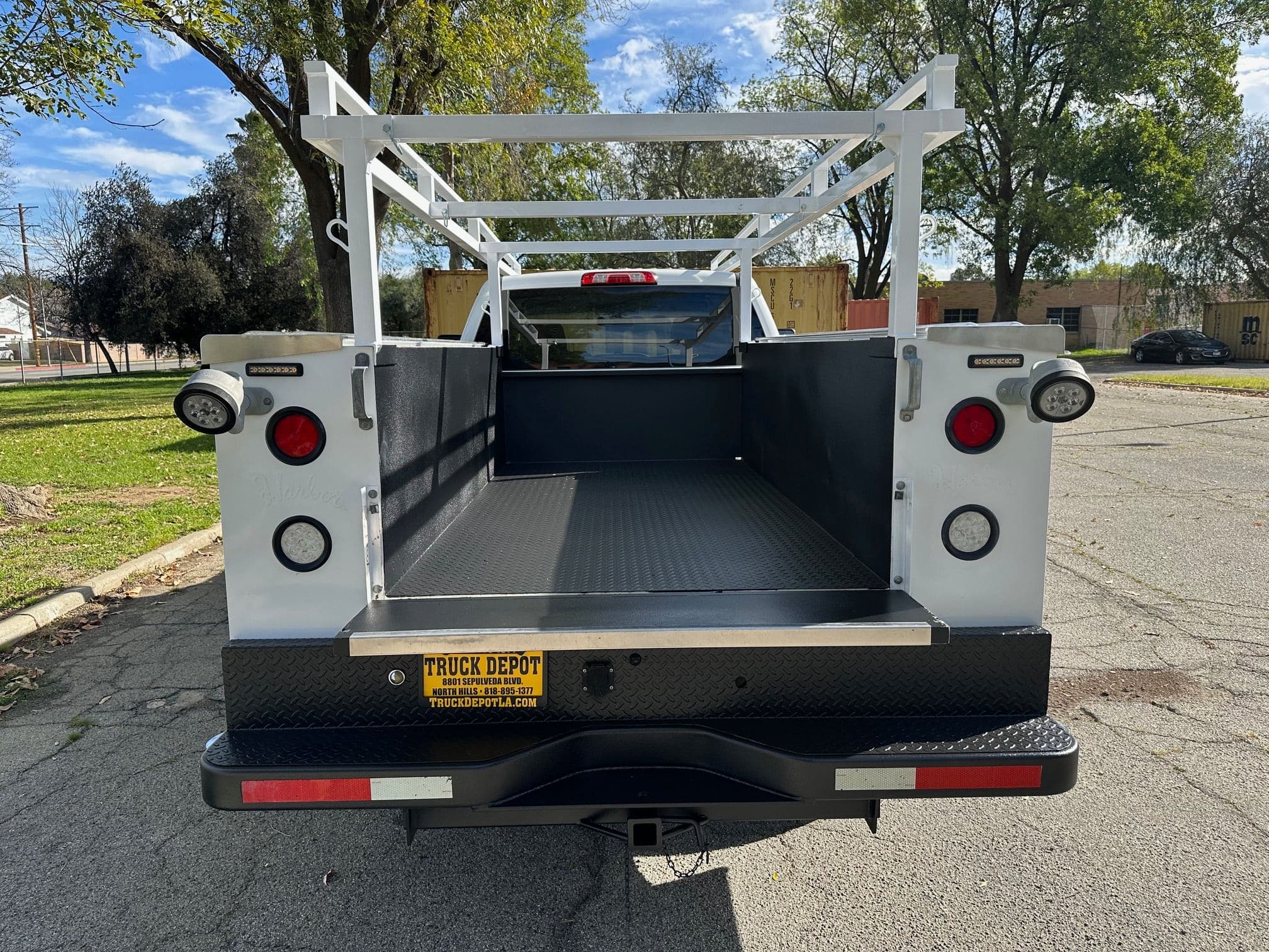 2018 CHEVROLET SILVERADO 2500HD Crew Cab Service Truck 13506 image 14