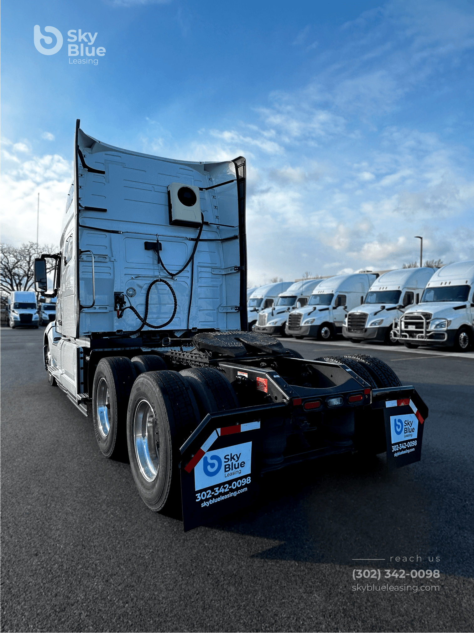 2025 Volvo VNL image 9