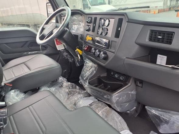 2026 Kenworth U7-10 image 18