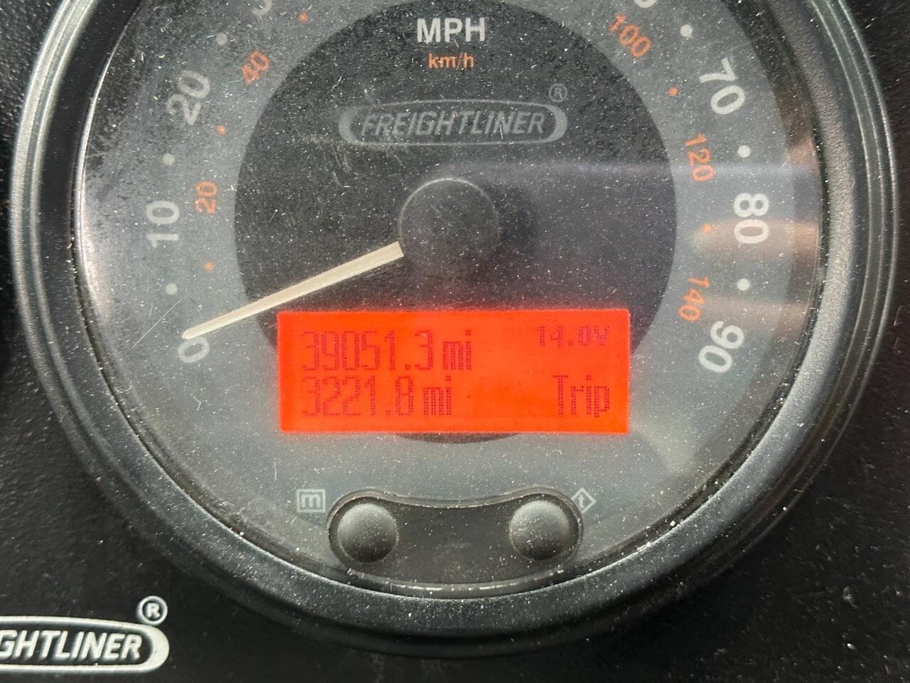 2008 Freightliner MT45 image 11