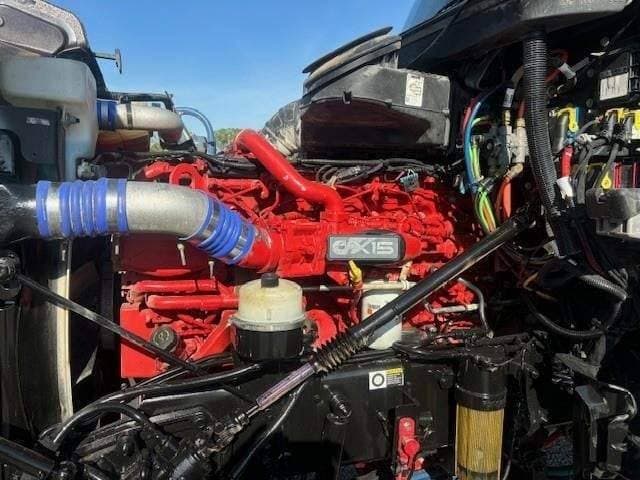2022 Peterbilt 567 image 7