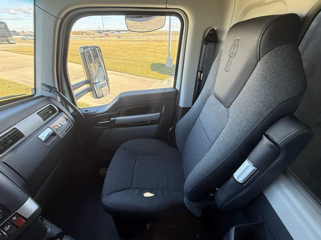 New 2026 KENWORTH T880S image 27