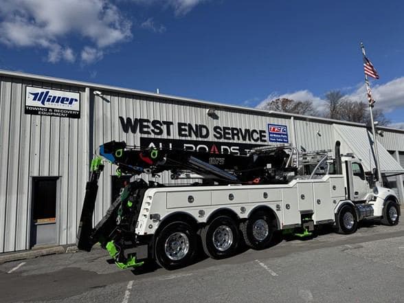 2026 Kenworth W990 image 2