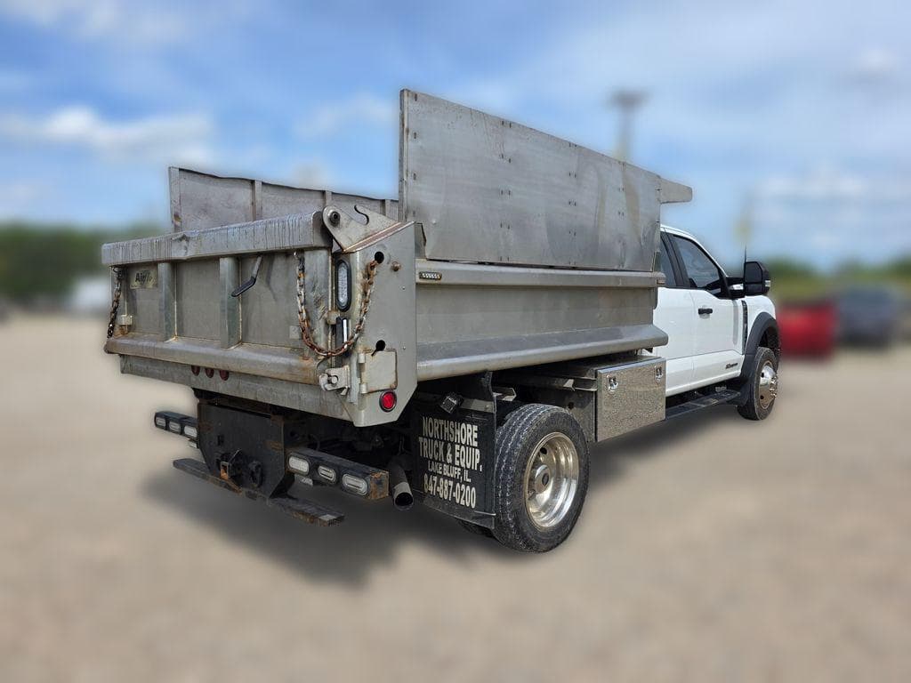 2023 Ford F-450SD XL DRW image 9