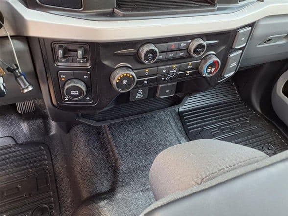 2026 Ford F250 SD XL image 16