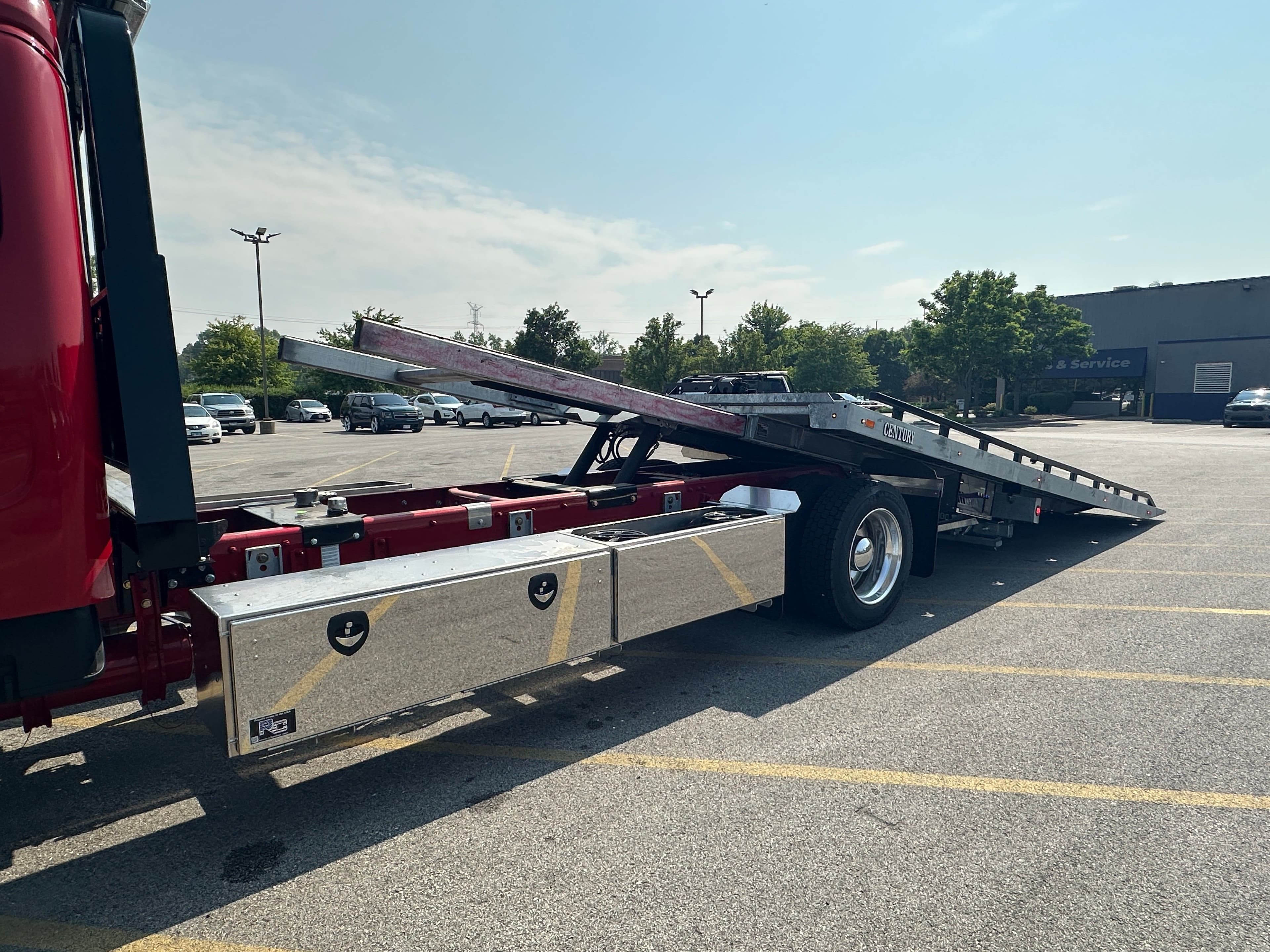 2025 Freightliner M2 106 image 19