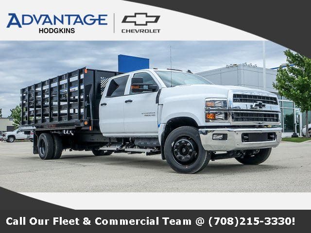 2024 Chevrolet Silverado 4500HD Work Truck 16'6" Stake BEd image 1
