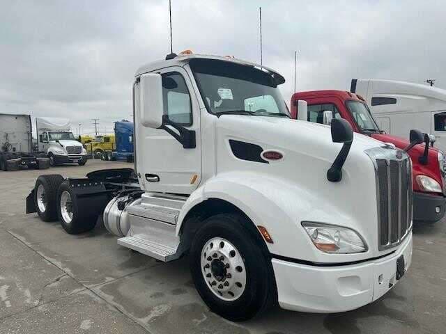 Used 2020 Peterbilt 579 Conventional - Day Cab in Fontana, CA image 7
