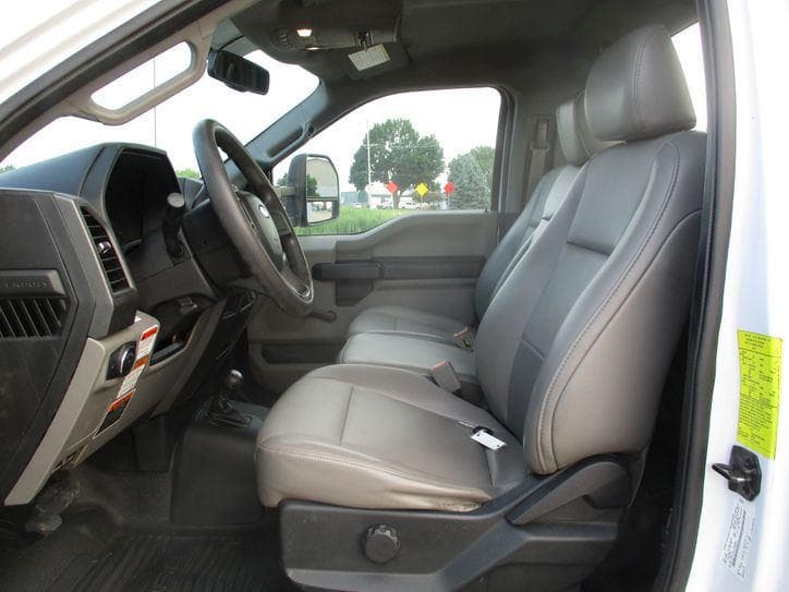 2017 Ford F550 BUCKET TRUCK 4X4 image 14