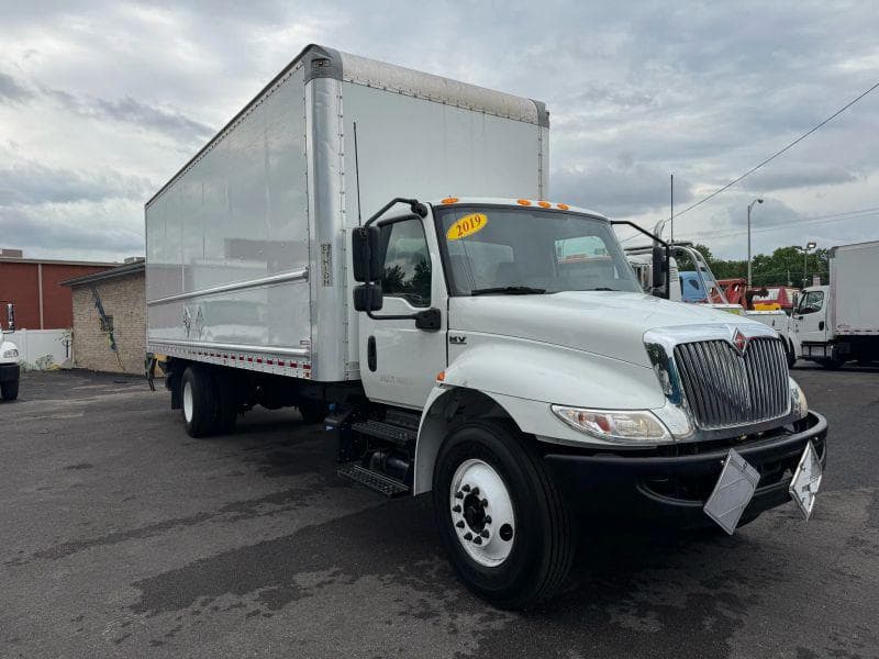 2019 International MV607 image 6