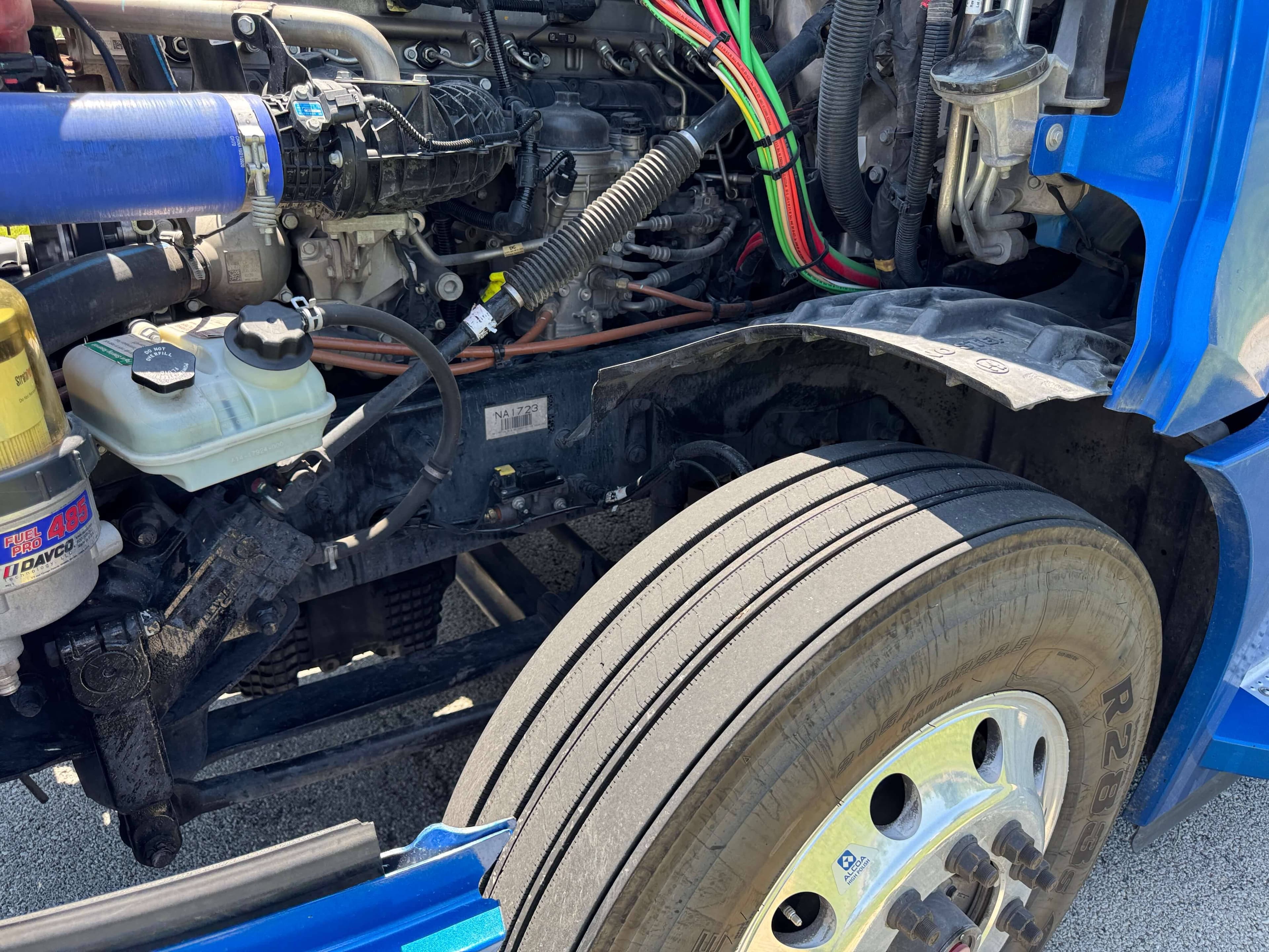 2022 Freightliner Cascadia 126 image 11