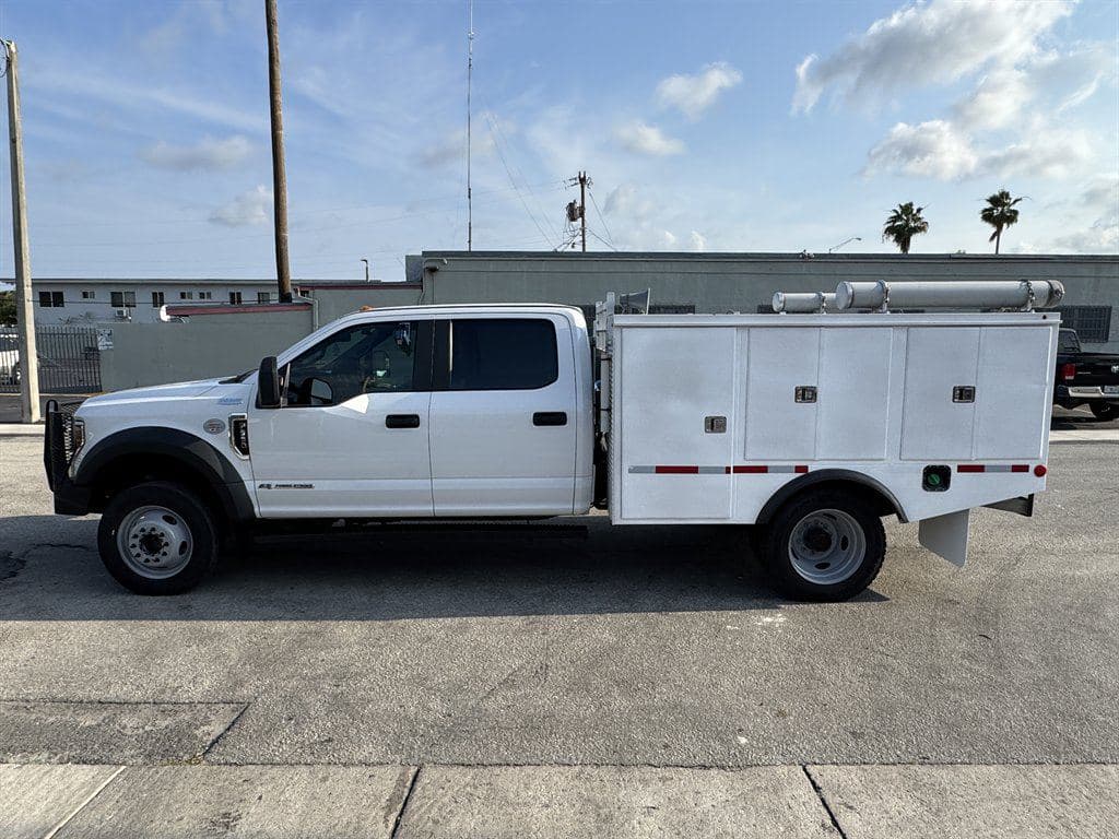 2018 Ford F550 image 9
