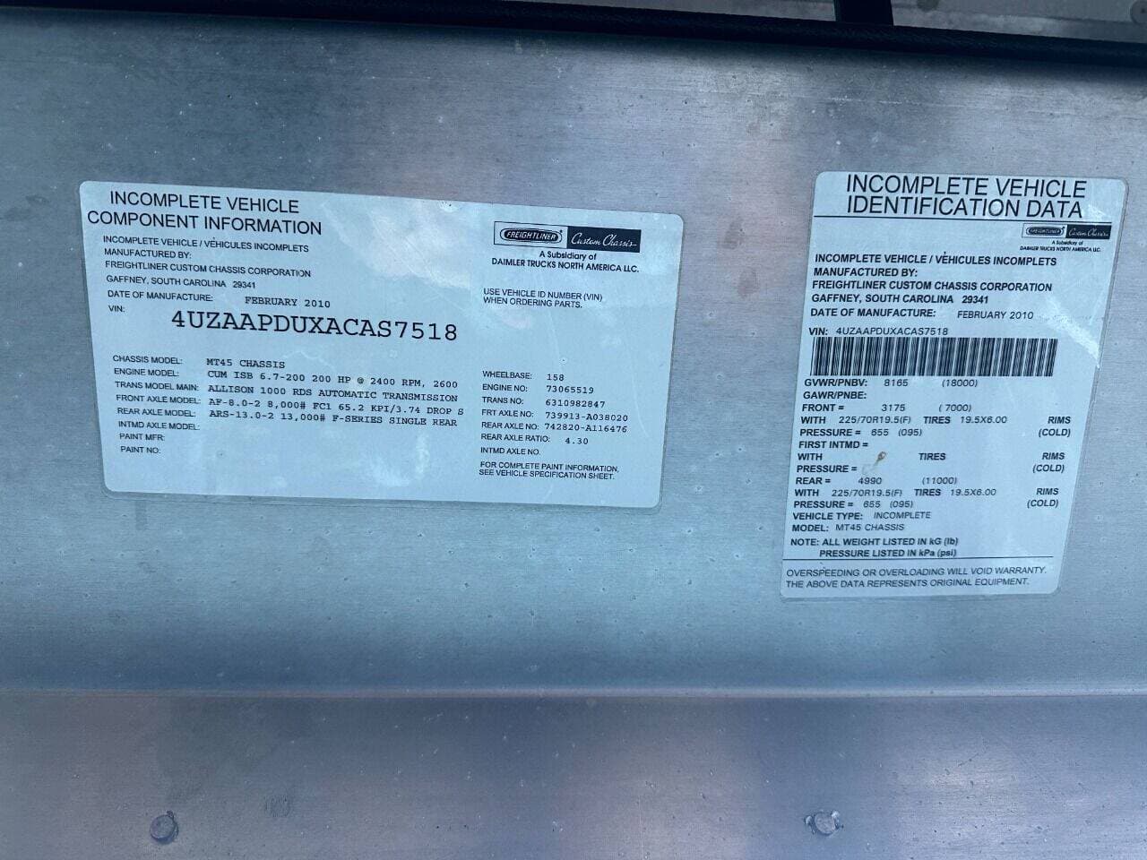 2010 Freightliner MT45 image 6