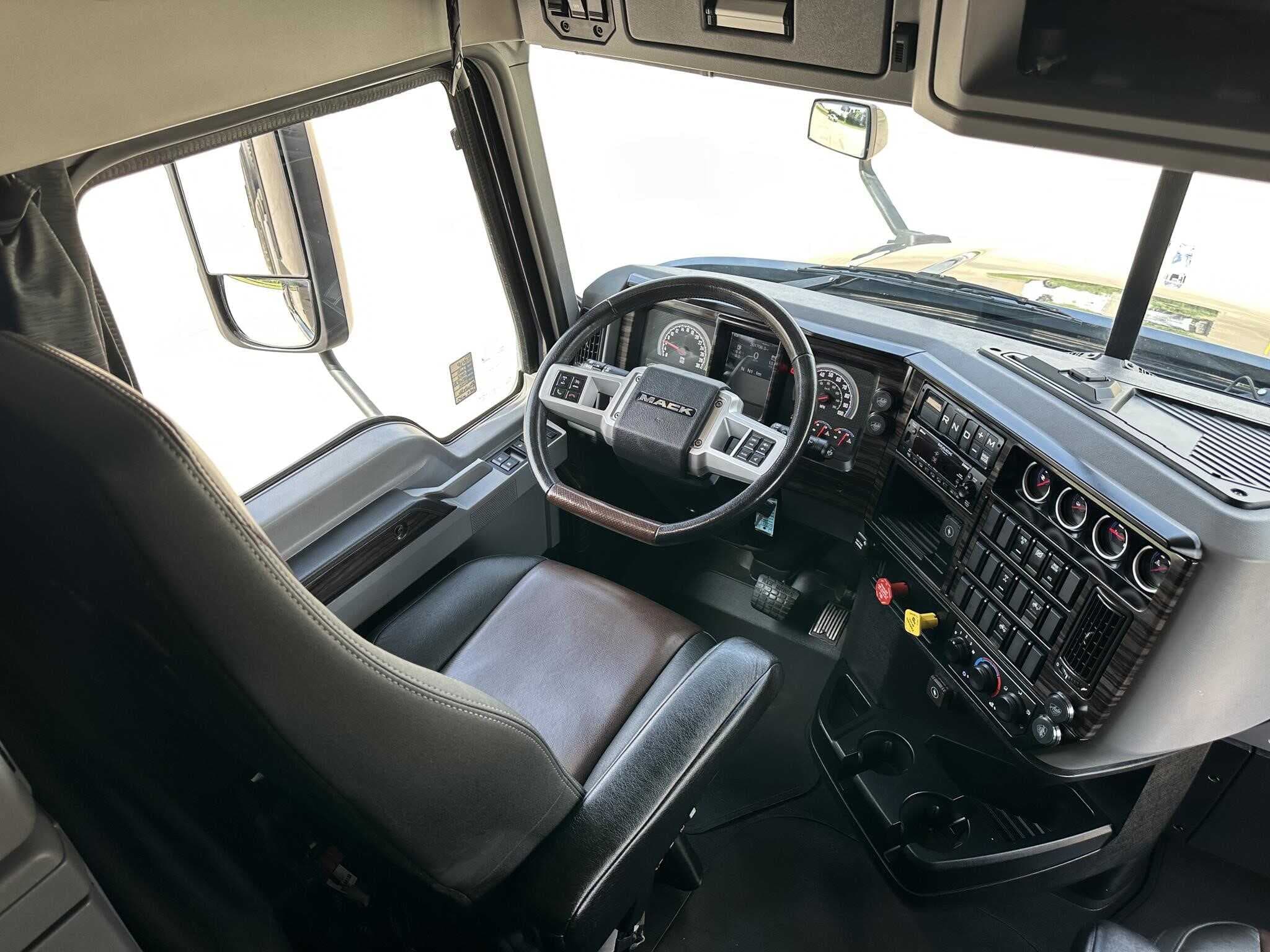 Used 2022 MACK ANTHEM Conventional - Sleeper Truck image 8