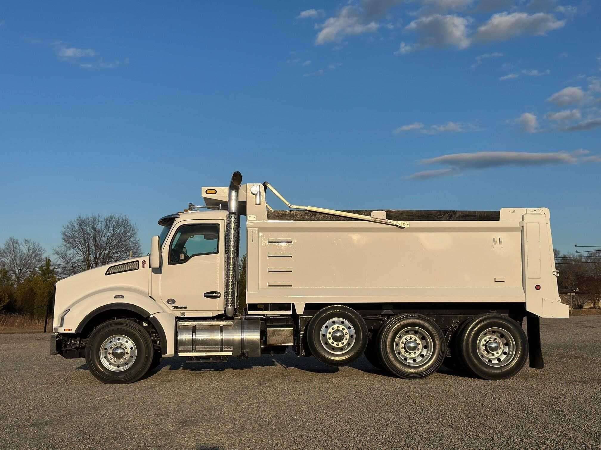 2021 Kenworth T880 image 7