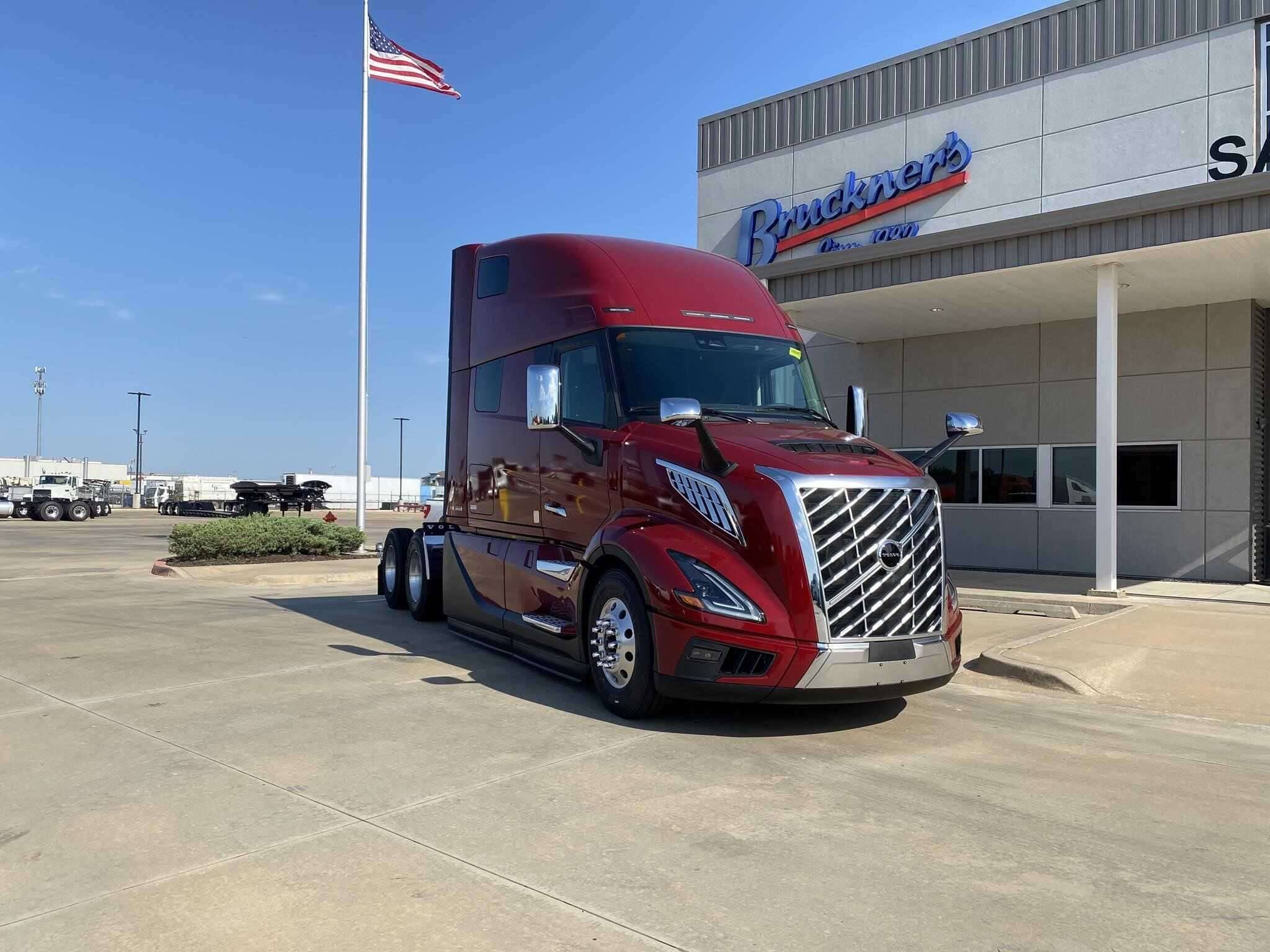 New 2026 VOLVO VNL64T860 Conventional - Sleeper Truck in Oklahoma City, OK image 4