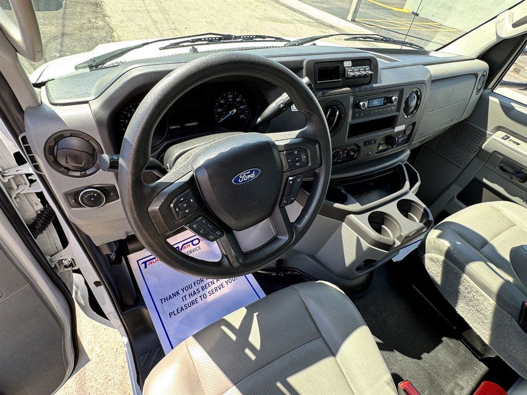 2022 Ford Commercial Vans image 48