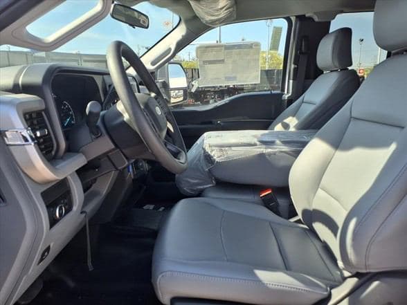 2026 Ford F450 XL SD image 19
