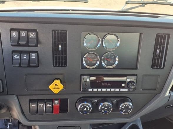 2025 Kenworth U7-10 image 22