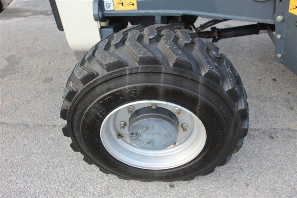 2016 Terex TLN830 image 25
