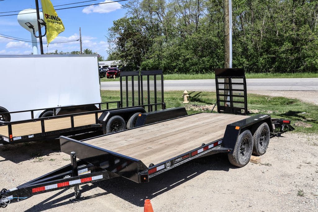 2025 Redi Haul Trailer RH12-17EB Skid Loader Eqiuiment Trailer image 18