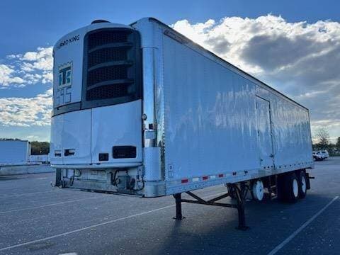 2016 Great Dane 36 ft Reefer Trailer - Sliding Axle, Roll up Door, Thermo King image 2