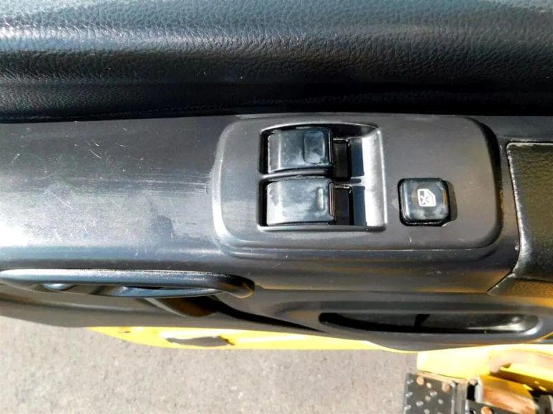 2018 Hino 338 image 12