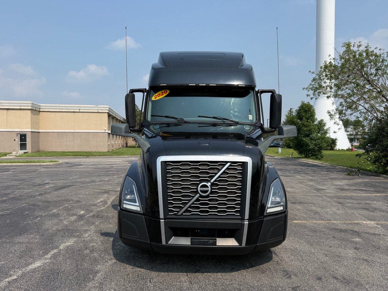 2020 Volvo VNL860 #1172 image 1