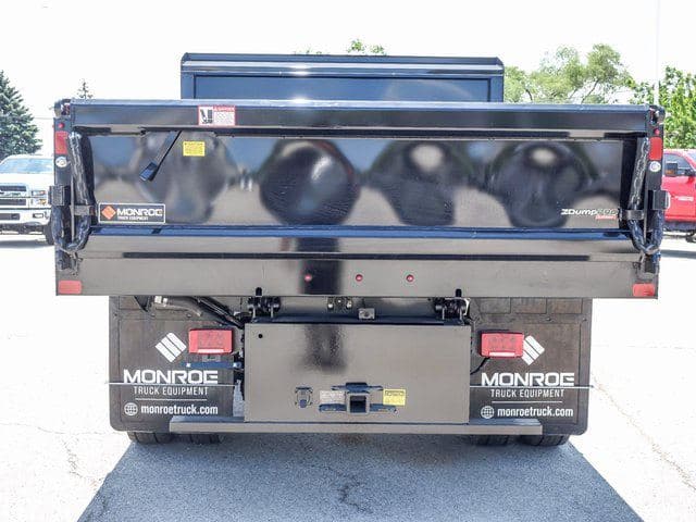 2024 Chevrolet Silverado 4500HD Work Truck image 4