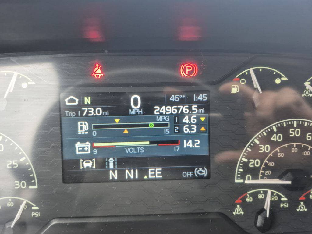 2023 Volvo VNL image 13