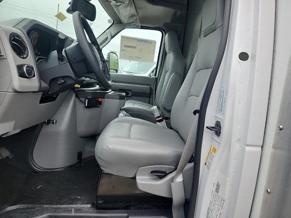 2026 Ford E350 SD image 7