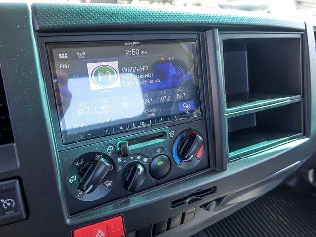 2025 Chevrolet 5500 XG LCF Gas Work Truck 20'x102"x91" Box Truck image 12