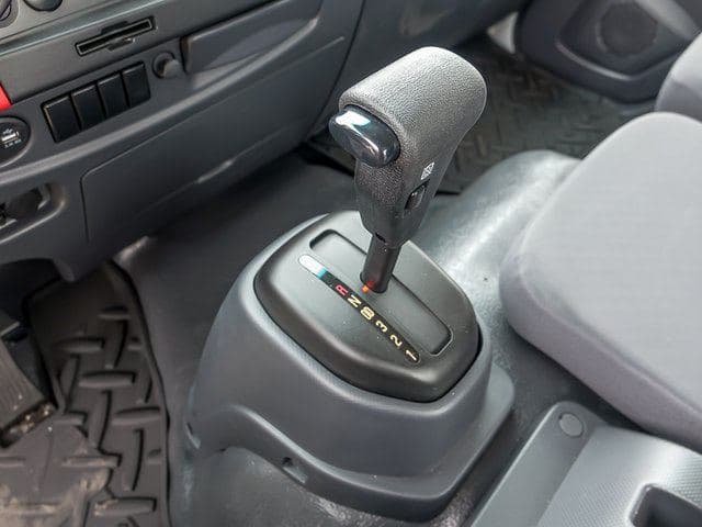 2024 Chevrolet 7500 XD LCF Diesel Work Truck UNDER CDL 26'x102"x97" Box Truck image 14