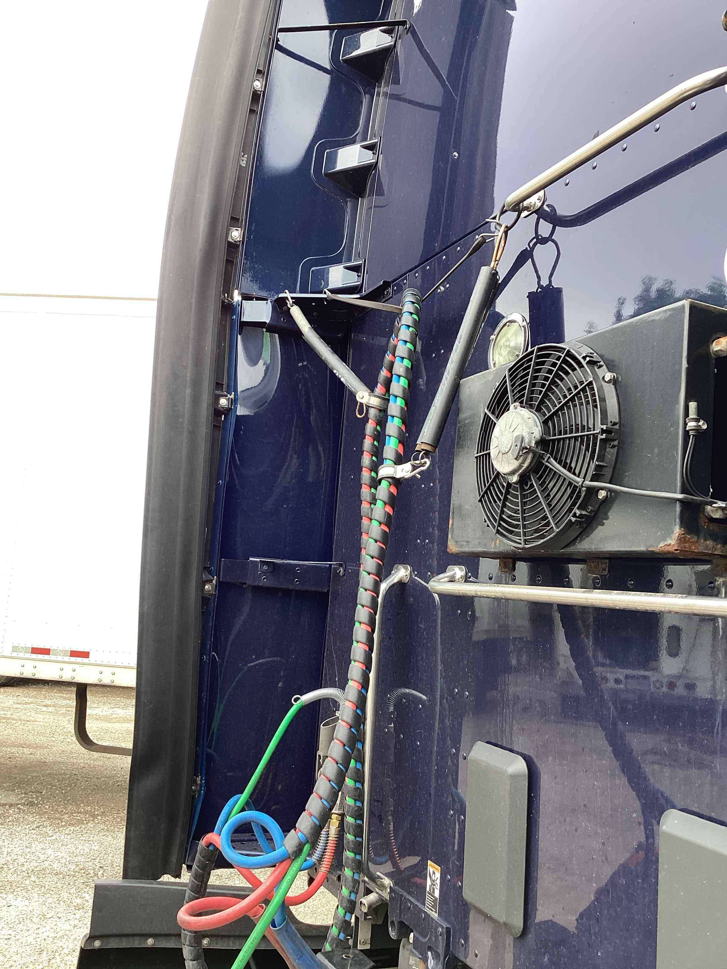 2019 Kenworth T680 Sleeper – Cummins X15 Power | 528K Miles image 6