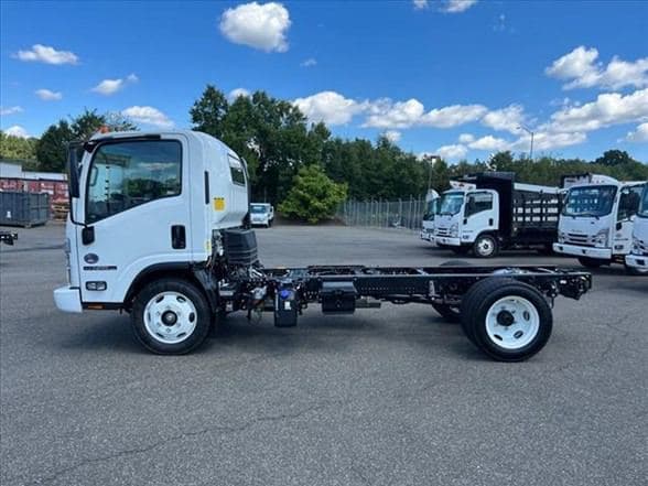 2024 Isuzu 3500 image 7