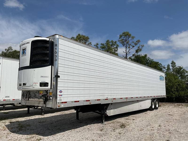 2016 Utility 3000R image 1