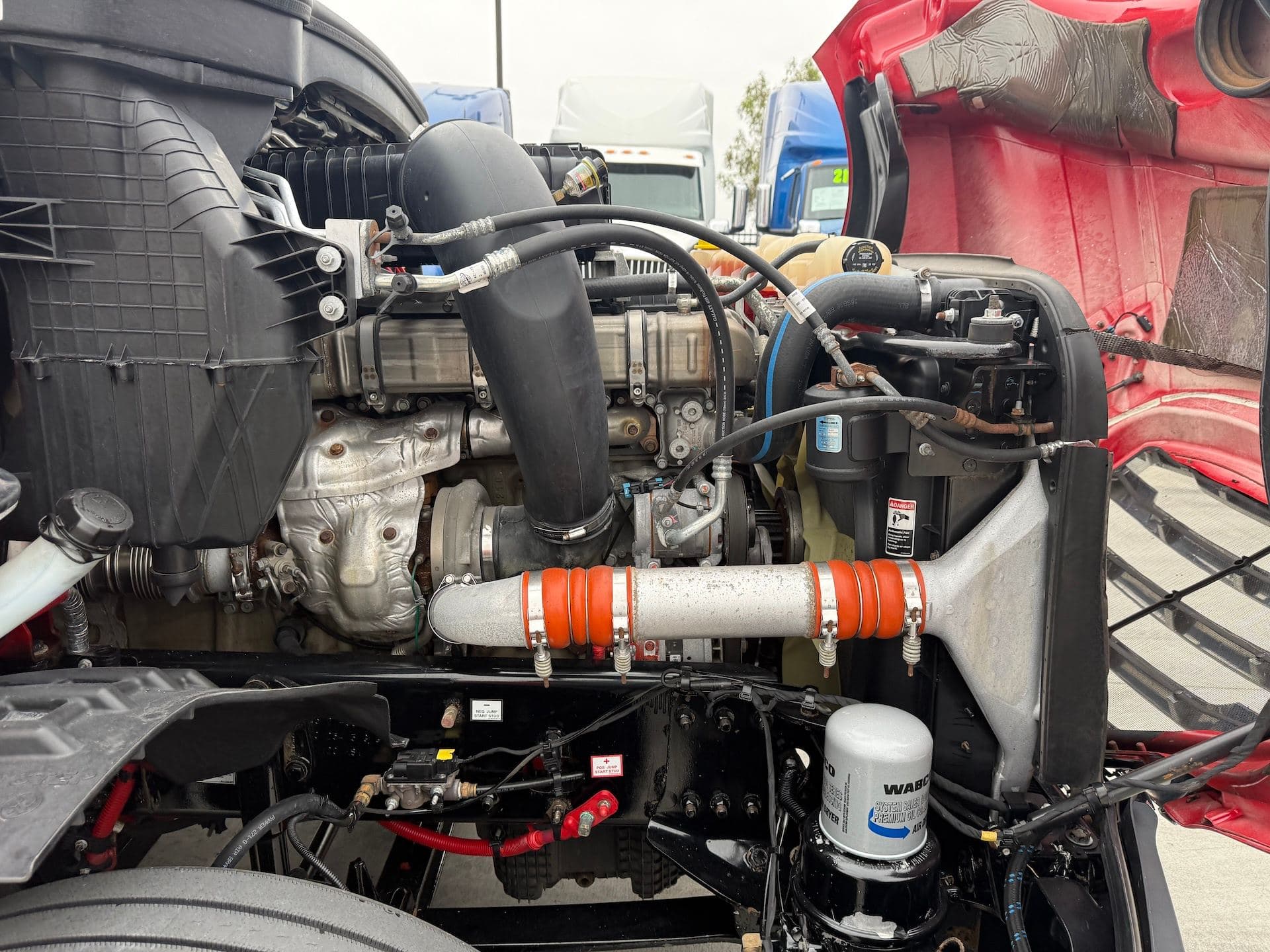 2021 Freightliner Cascadia 126 image 22