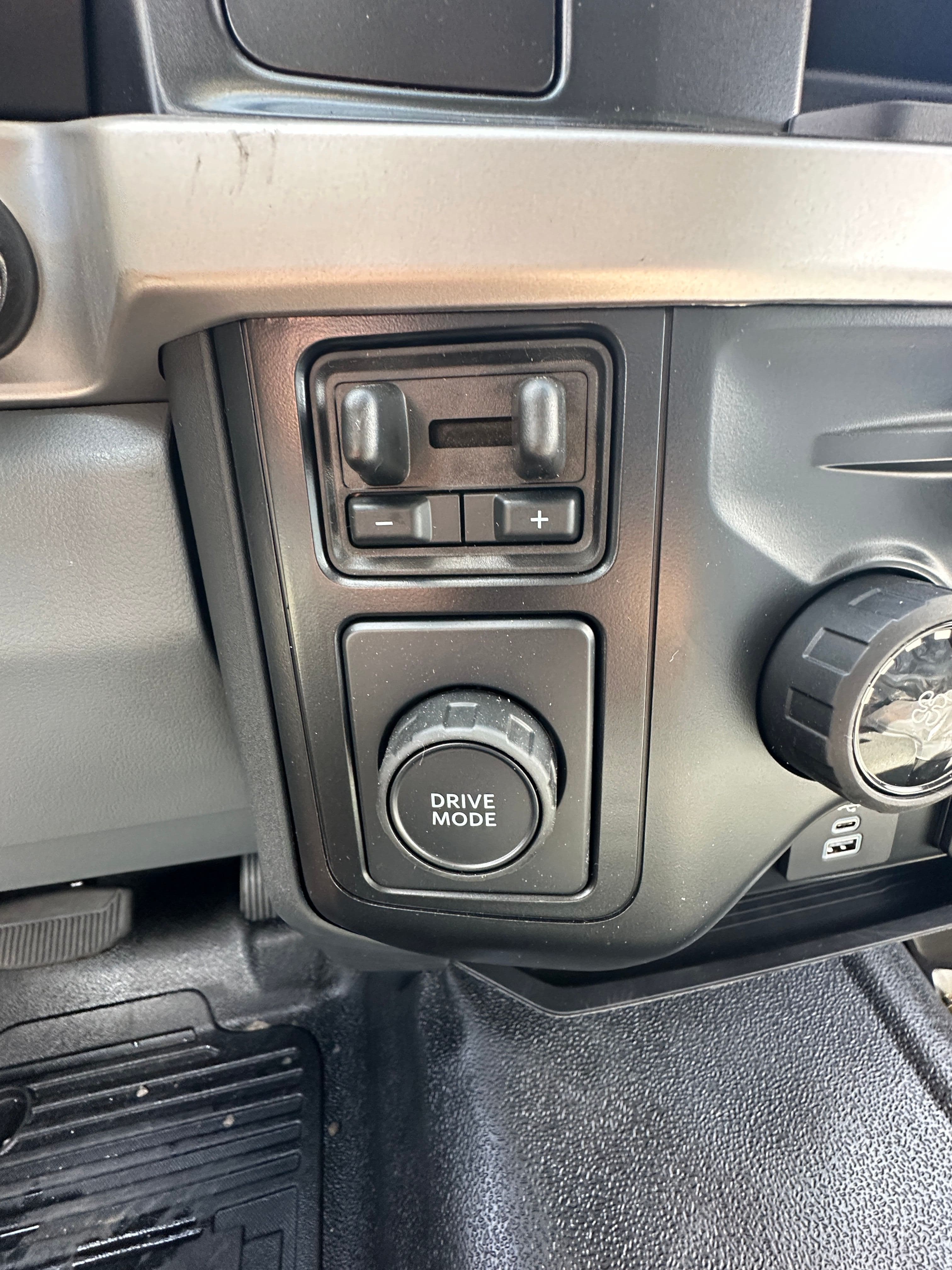 2024 Ford F-550 F Series Super Duty XL CENTURY 19.5' STEEL CARRIER  (SK#: 6160C)  image 12
