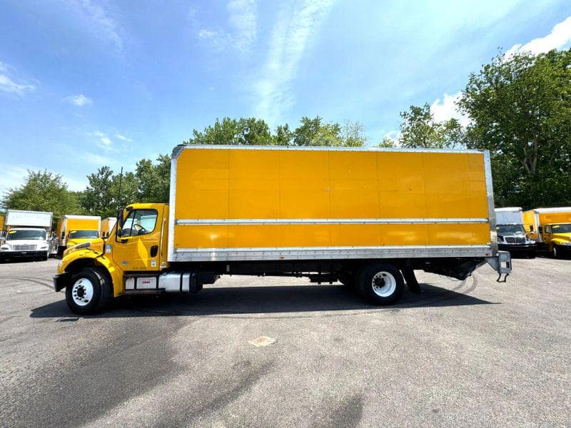 2019 Freightliner Cascadia 125 image 4