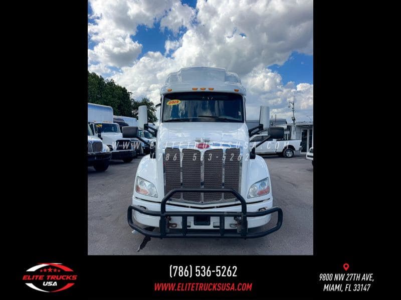2019 Peterbilt 579 image 8
