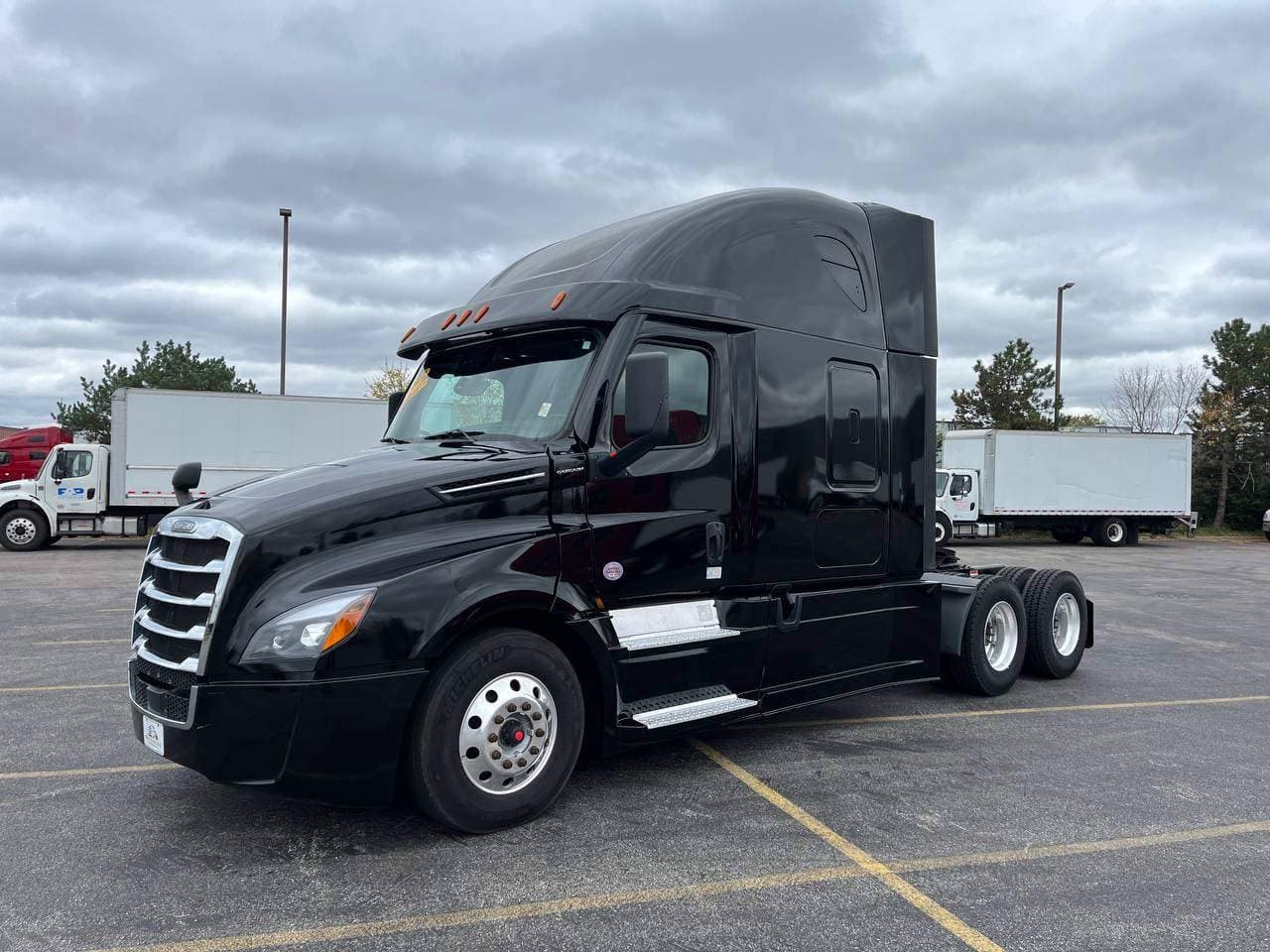 2022 Freightliner Cascadia image 1
