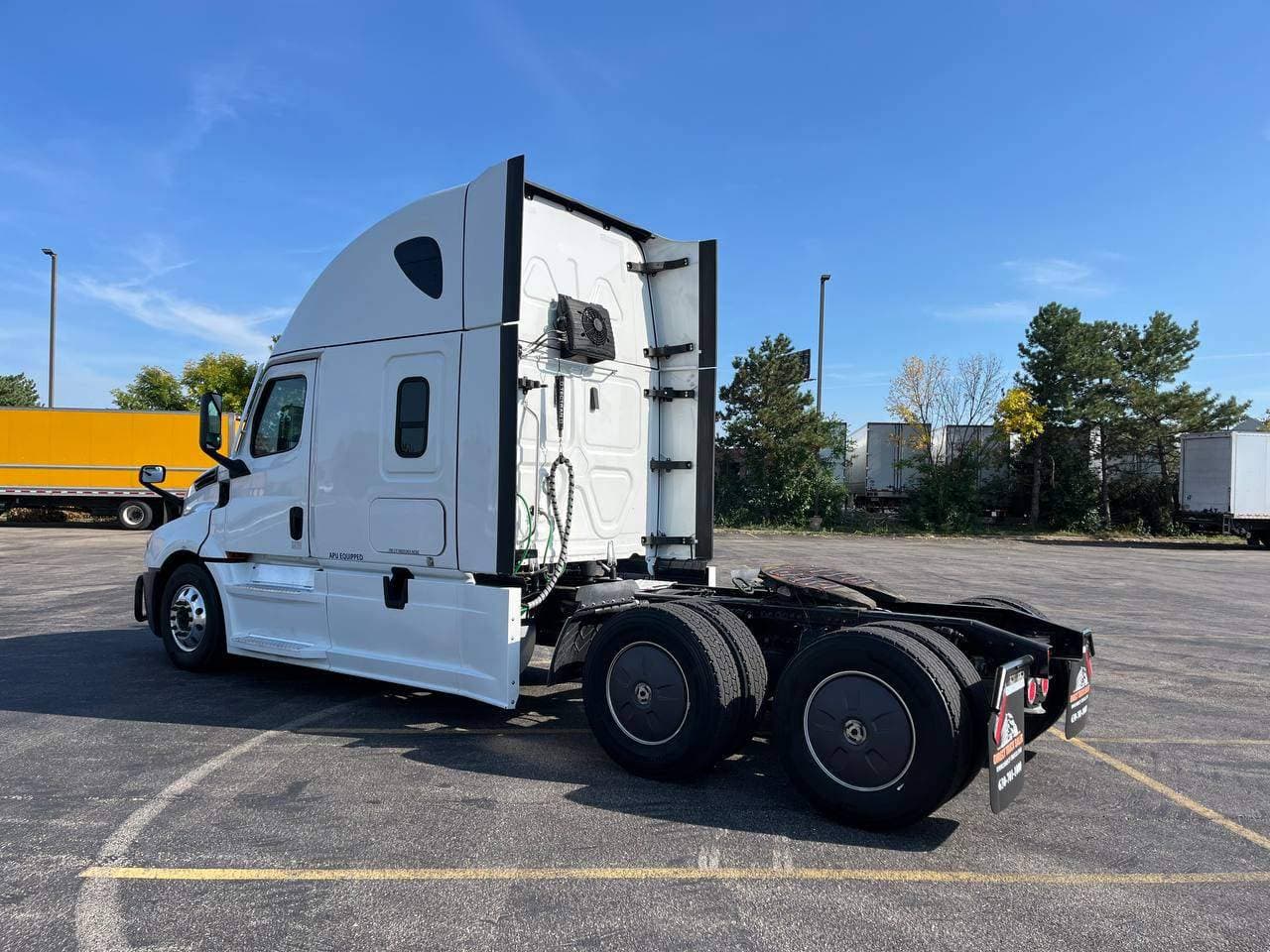 2022 Freightliner #1180 image 6