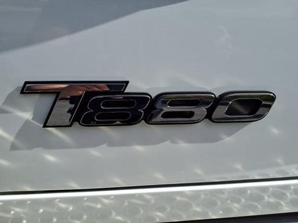 2025 Kenworth T880 image 36